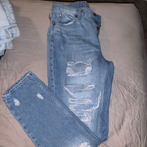H&M boyfriend jeans